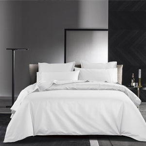 A White bamboo Duvet Cover Set with full bed view